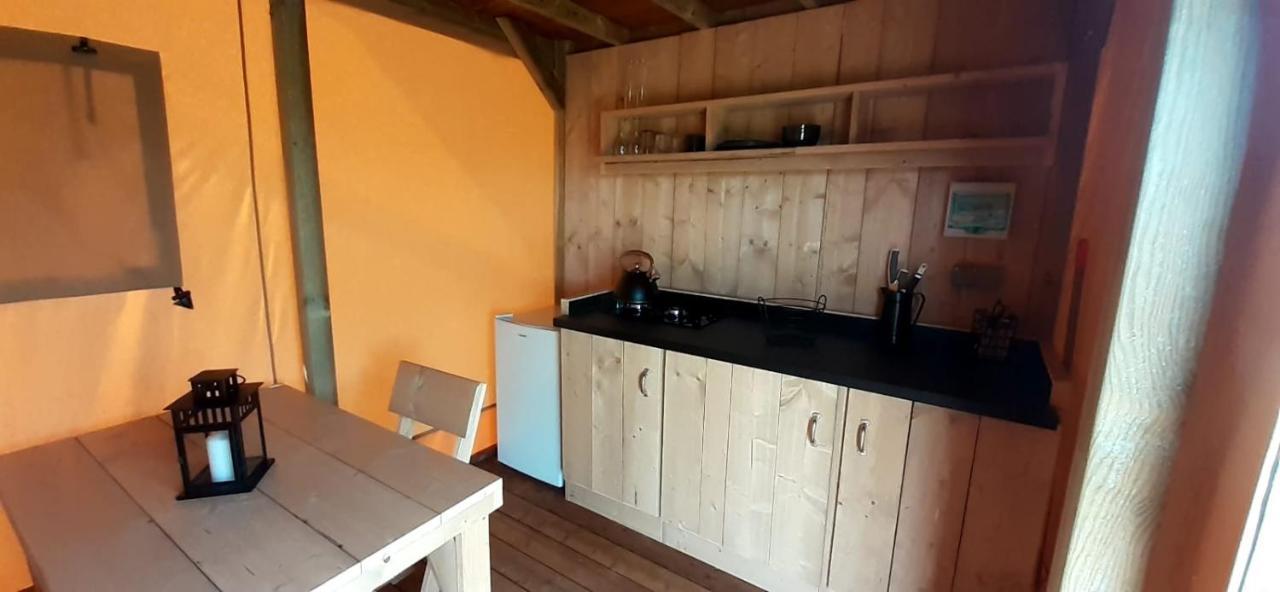 Tente Cabane Du Camping Hautoreille Bannes  Exteriör bild