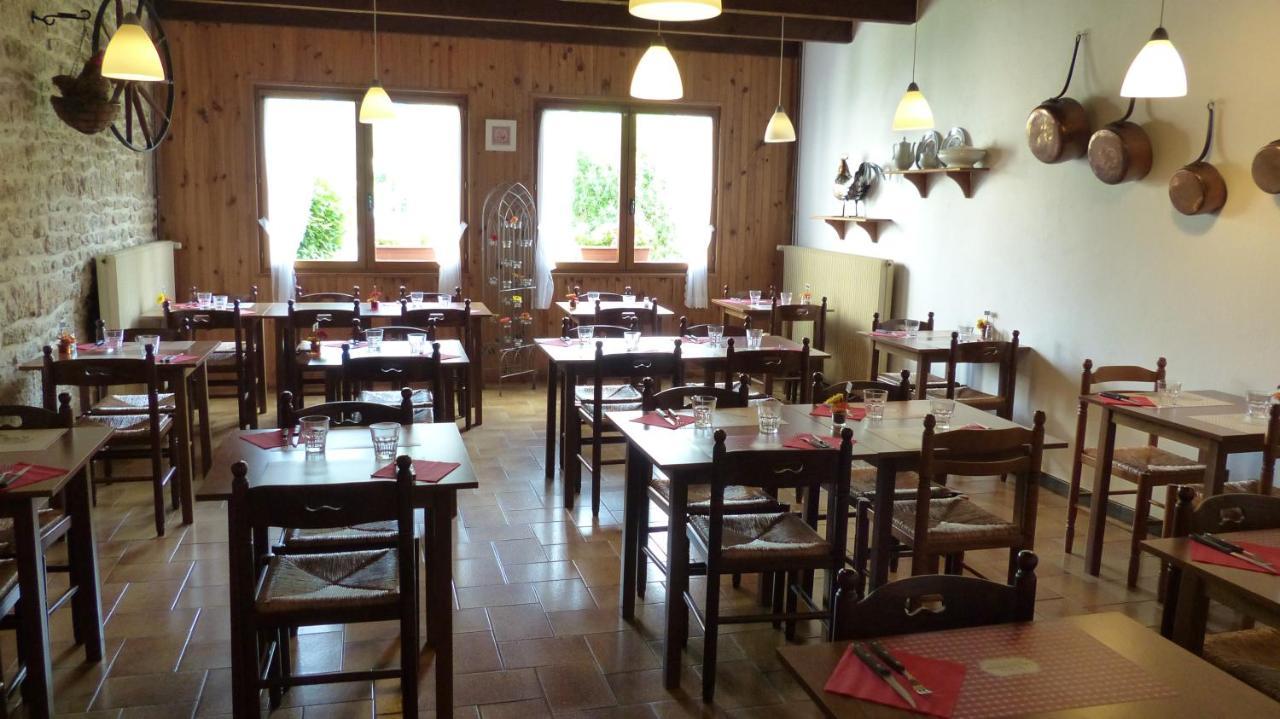 Tente Cabane Du Camping Hautoreille Bannes  Exteriör bild