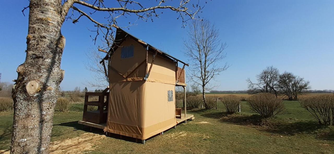 Tente Cabane Du Camping Hautoreille Bannes  Exteriör bild